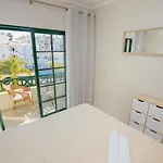 아파트 Holiday Albufeira *