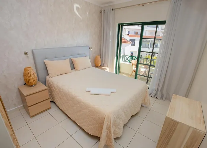 Holiday Albufeira Апартаменты Албуфейра